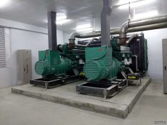 发电机组安装现场